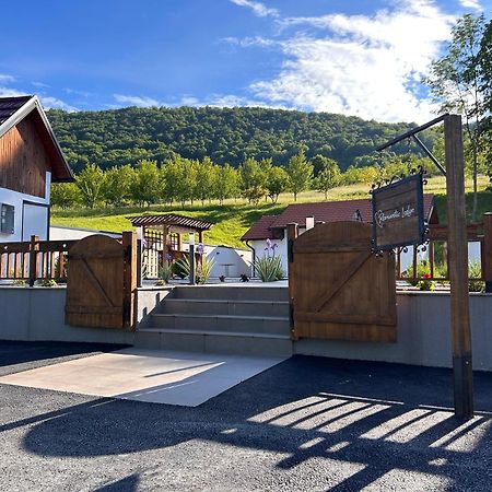 Romantic Lodge Banja Luka Eksteriør bilde